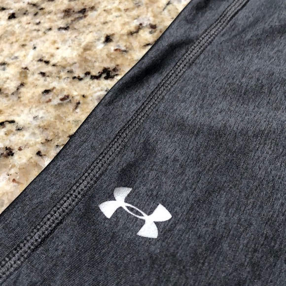 Under Armour Capri - Picture 6 of 10